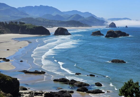 THE OREGON COAST, a Perfect Place for a Mystery